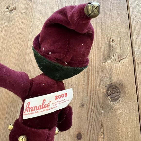 Annalee Jingle Bell Elf 2005 - Picture 5 of 6